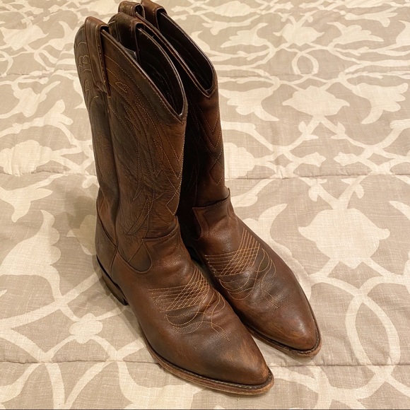 pointed toe cowboy boots mexico